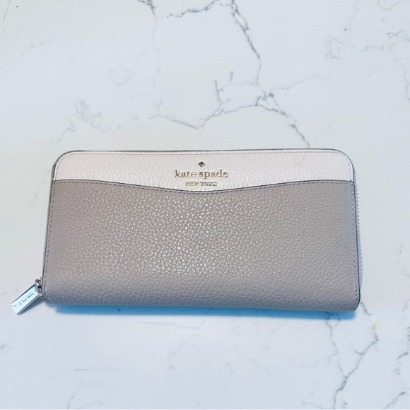 kate spade Handbags - Kate Spade ♠️ Leather Continental Wallet